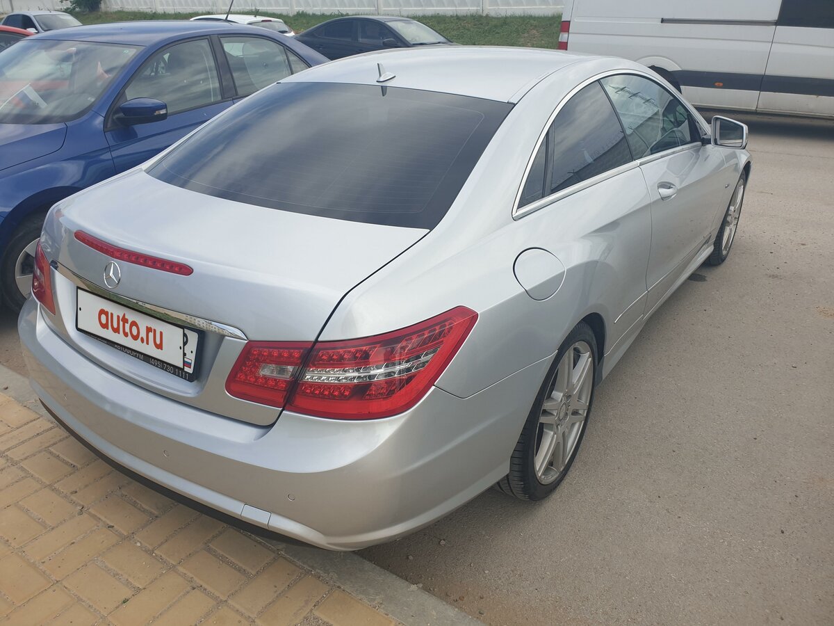 W212 Coupe Blue