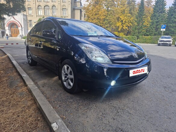 2008 Toyota Prius II Рестайлинг (XW20), чёрный, 750000 рублей - вид 3