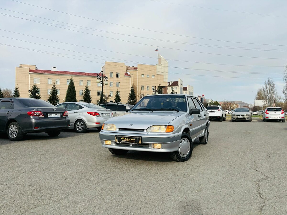 Lada (ВАЗ) 2115