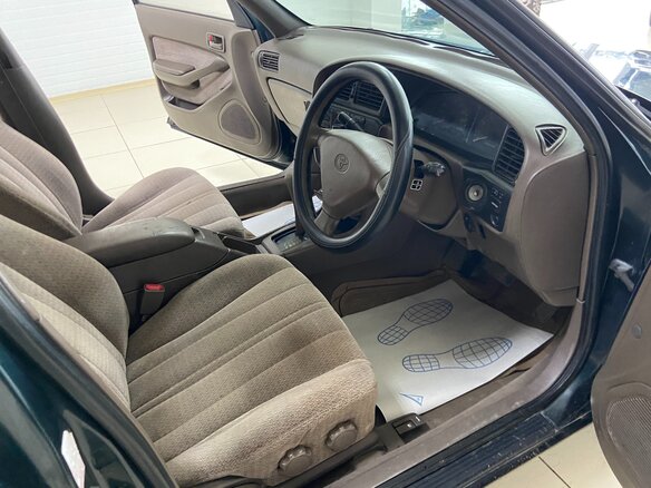 1992 Toyota Camry V30, зелёный - вид 13