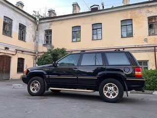 1995 Jeep Grand Cherokee I (ZJ), чёрный, 1200000 рублей, вид 1