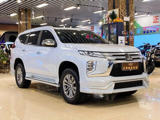 2022 Mitsubishi Pajero Sport III Рестайлинг, белый, 2700000 рублей, вид 1