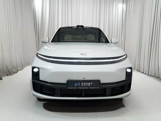 2024 LiXiang L7 52.3 kWh I Рестайлинг, белый, 7000000 рублей, вид 1