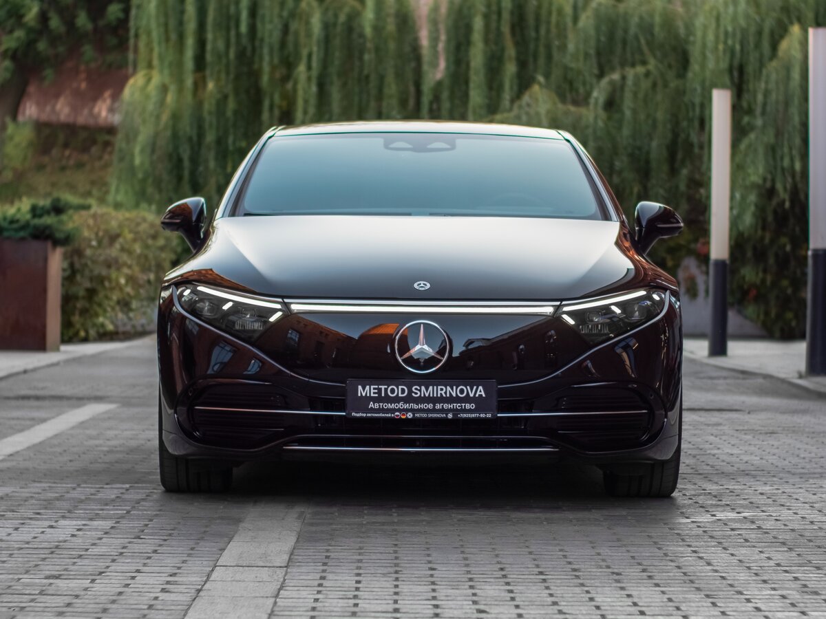 Mercedes-Benz EQS: электрический флагман, бросающий вызов S-Class