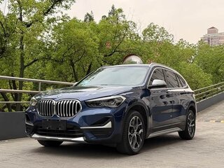 2021 BMW X1 18i sDrive II (F48) Рестайлинг, синий, 2000000 рублей, вид 1