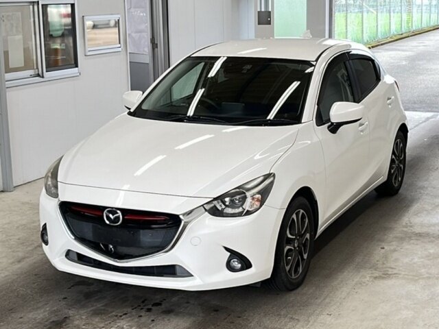 Mazda Demio IV (DJ)