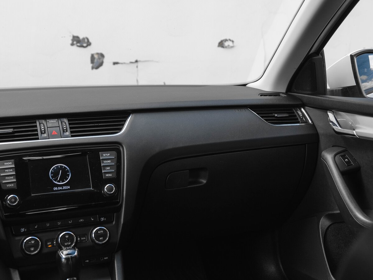 SKODA OCTAVIA - фото 11