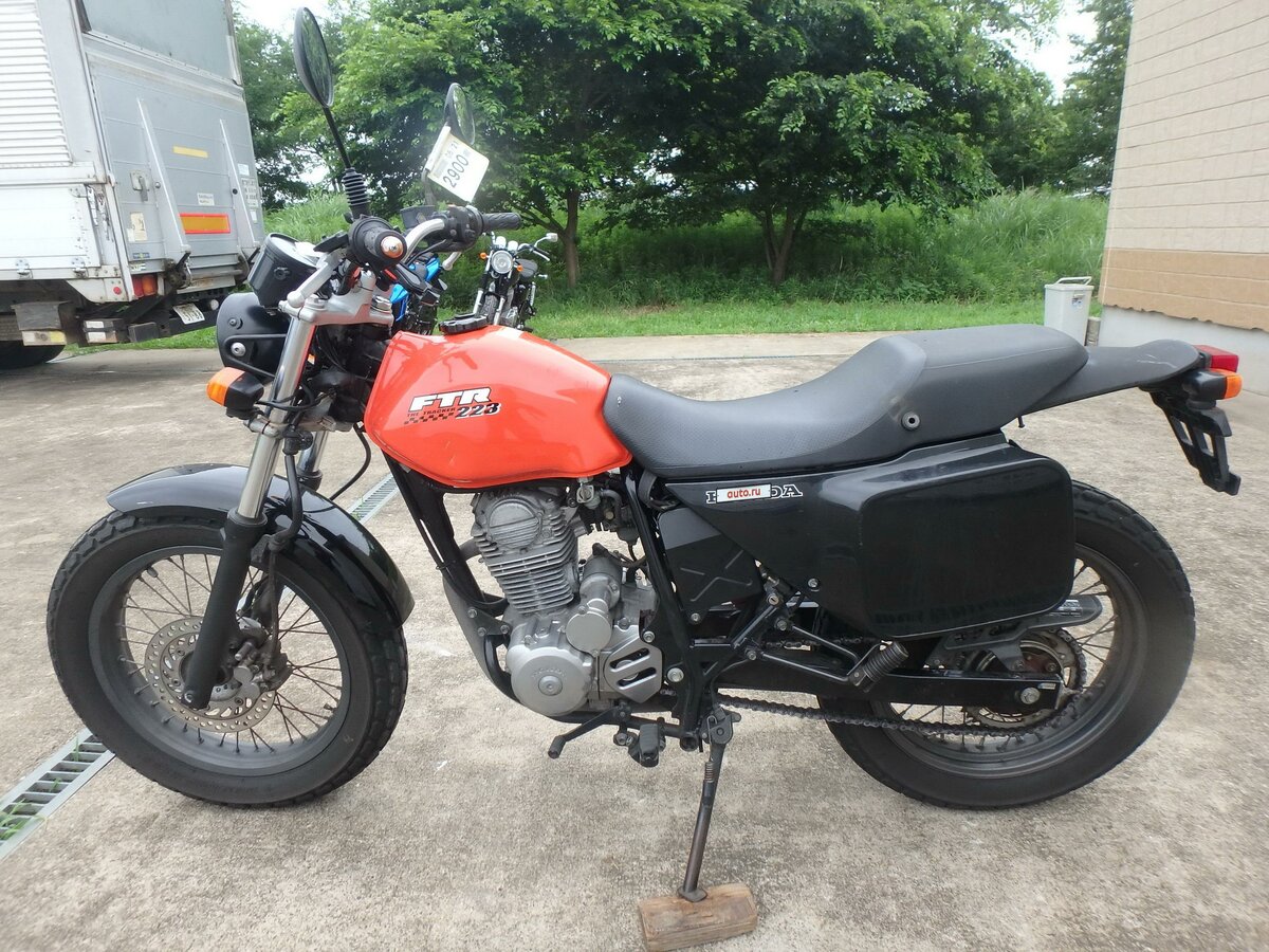 Багажник на мотоцикл Honda FTR
