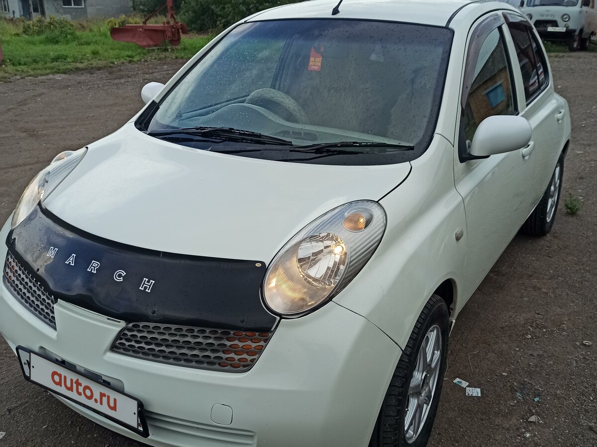 Nissan March 2003