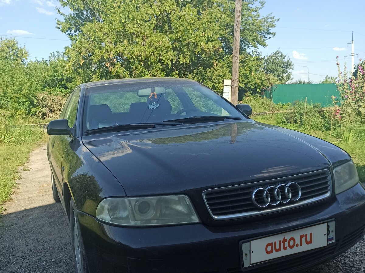 Купить б/у Audi A4 I (B5) Рестайлинг 1.6 MT (101 л.с.) бензин механика ...