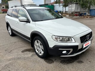 2016 Volvo XC70 II Рестайлинг, белый, 2800000 рублей, вид 1