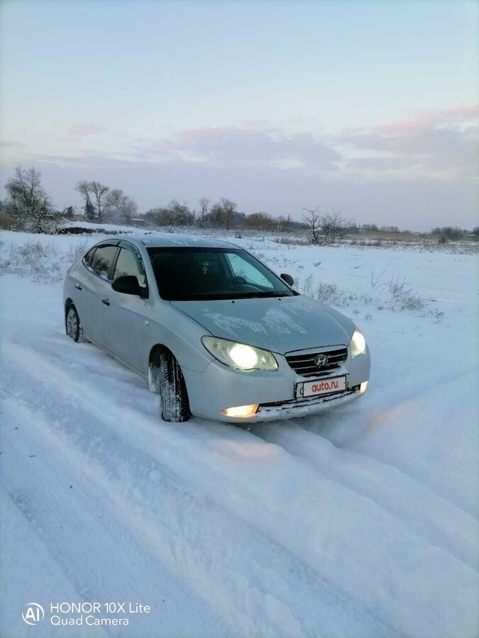 Хендай элантра серебристый
