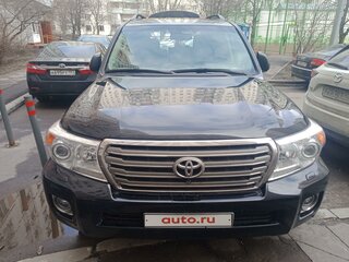 2015 Toyota Land Cruiser 200 Series Рестайлинг 1, чёрный, 4750000 рублей, вид 1