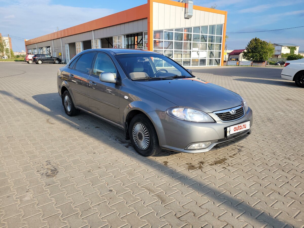 Daewoo Gentra 2015