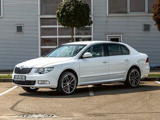 2012 Skoda Superb II, белый, 995000 рублей, вид 1