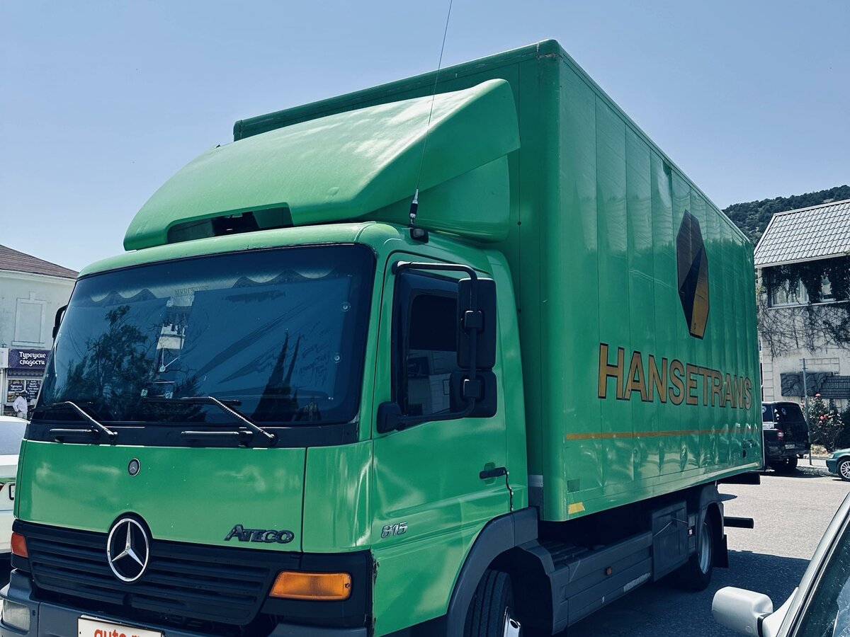 Купить б/у Mercedes-Benz Atego в Симферополе: зелёный фургон 2003 года ...