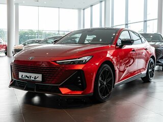 2025 Changan UNI-V I, красный, 3429900 рублей, вид 1