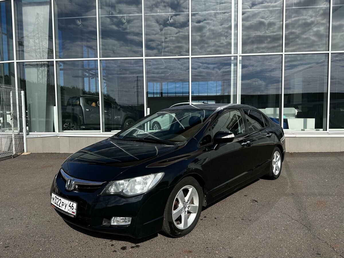 Купить б/у Honda Civic VIII 1.8 AT (140 л.с.) бензин автомат в Курске ...