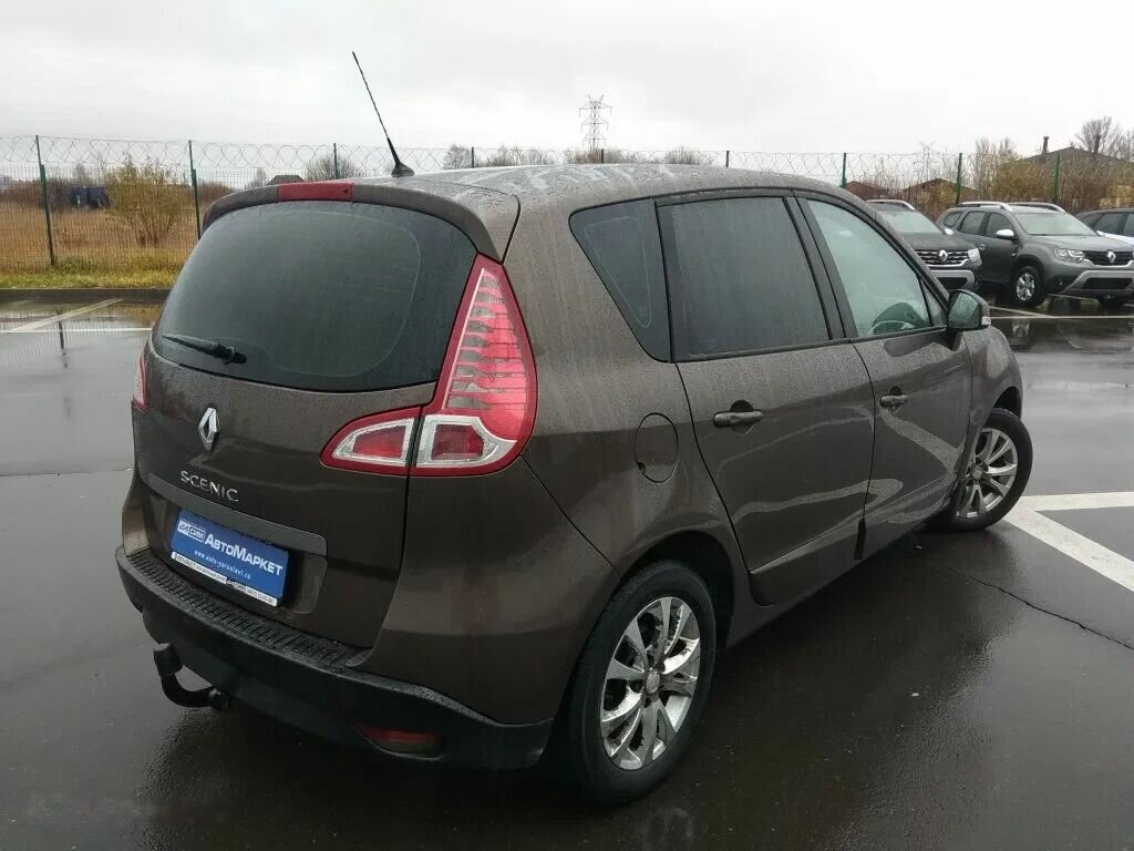 2011 Renault Scenic III, коричневый - вид 1