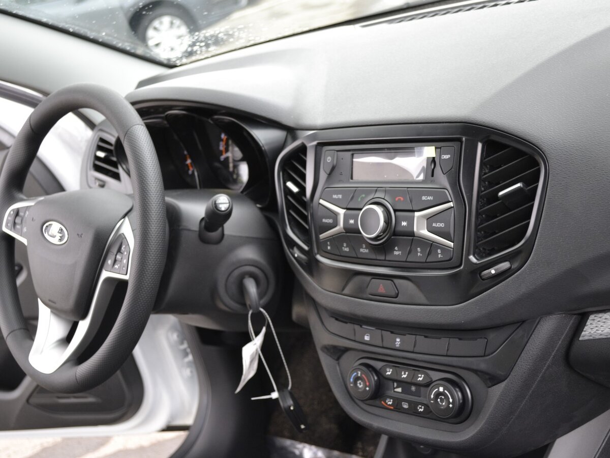 Lada Vesta седан Comfort