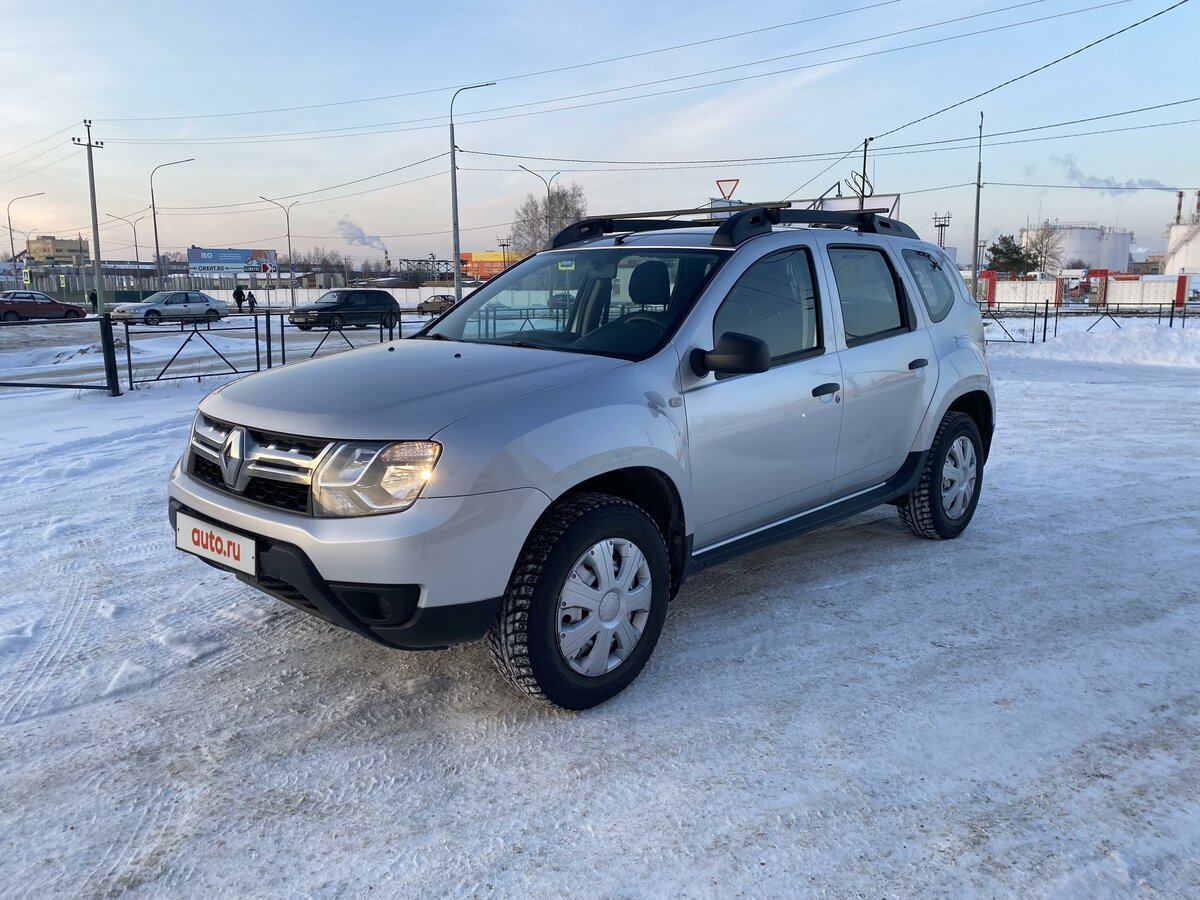 Купить б/у Renault Duster I Рестайлинг 1.6 MT (114 л.с.) 4WD бензин ...