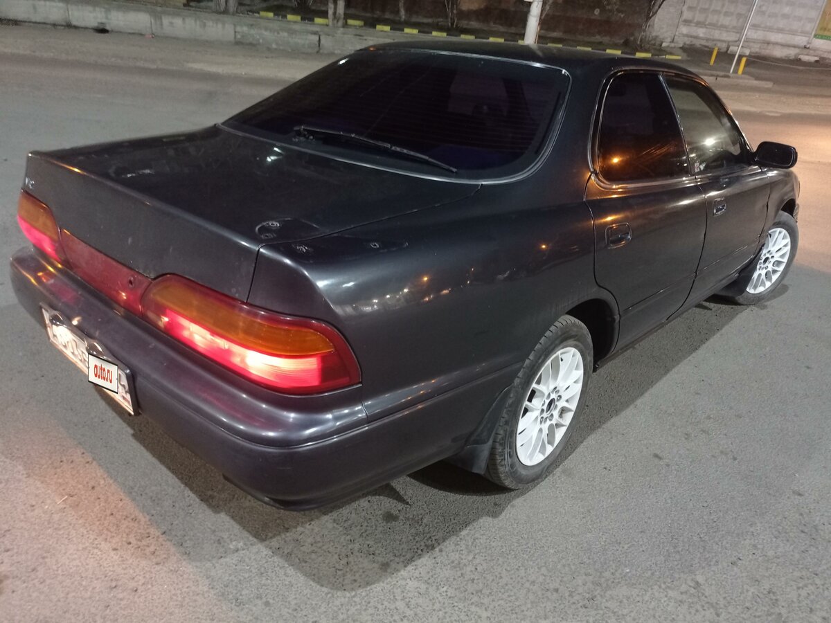 Тойота Виста 1993 года