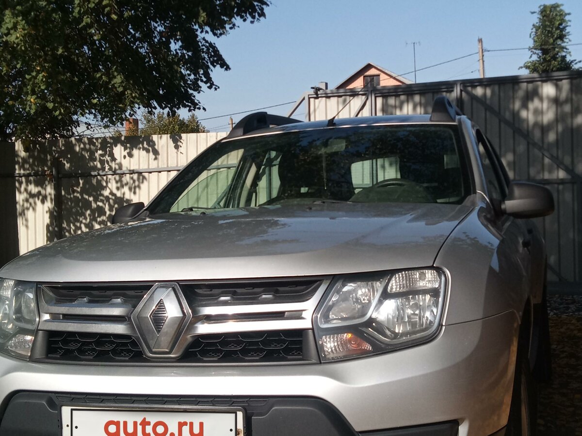 Купить б/у Renault Duster I Рестайлинг 2.0 MT (143 л.с.) 4WD бензин ...