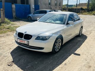 2008 BMW 5 серии 525i V (E60/E61) Рестайлинг, белый, 1250000 рублей, вид 1