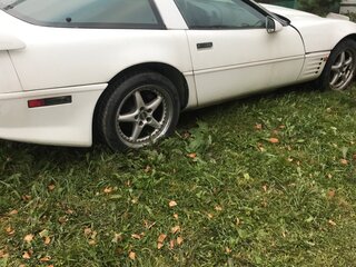 1991 Chevrolet Corvette C4, белый, 600000 рублей, вид 1