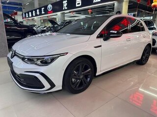 2022 Volkswagen Golf VIII, белый, 1850000 рублей, вид 1