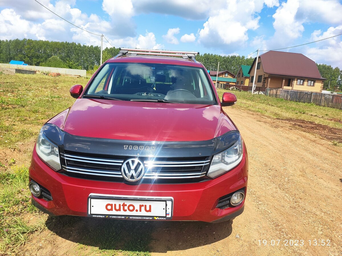 Купить б/у Volkswagen Tiguan I Рестайлинг 2.0d AT (140 л.с.) 4WD дизель ...