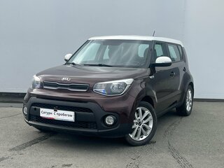 2017 Kia Soul II Рестайлинг, коричневый, 1120000 рублей, вид 1