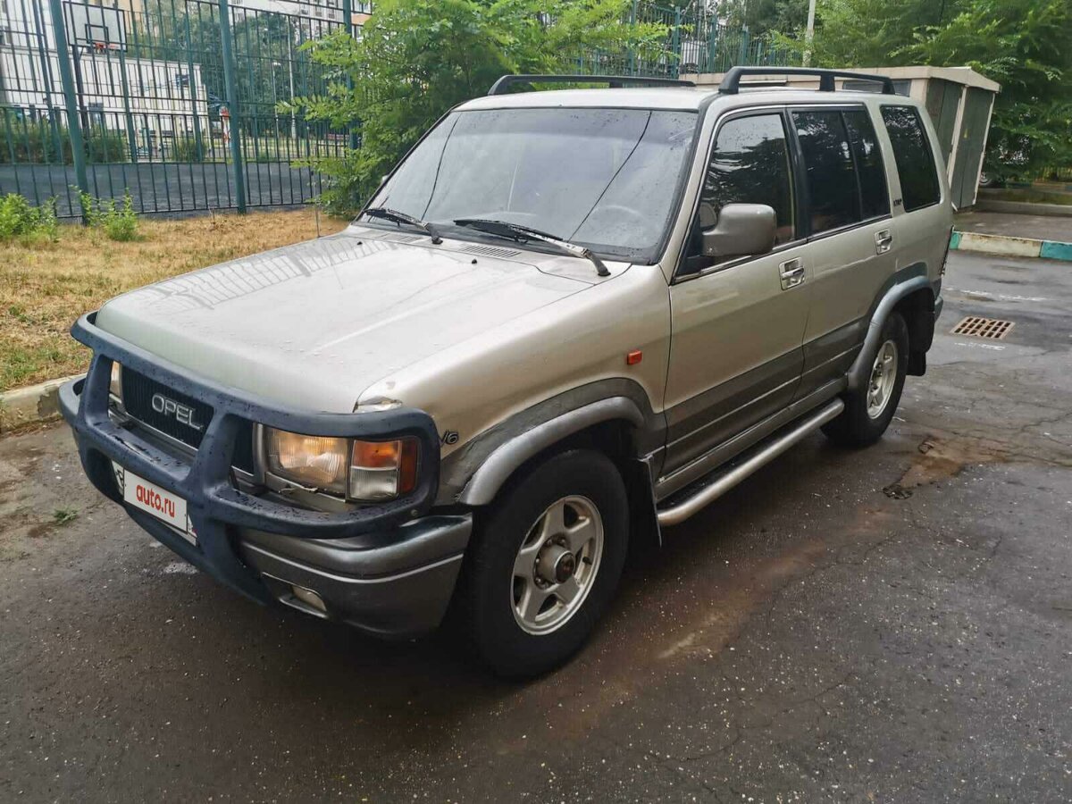 Opel Monterey 3 2 v6