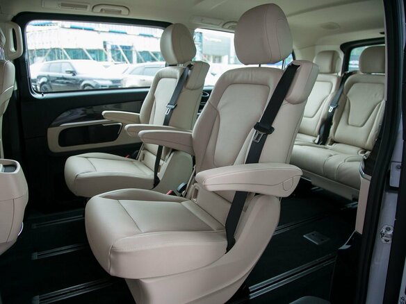 2024 Mercedes-Benz V-Класс Long 300 d длинный III (W447) Рестайлинг, белый, 18000000 рублей - вид 33