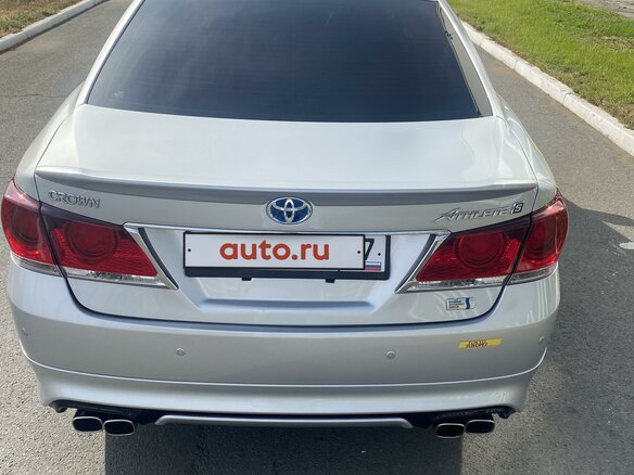 2013 Toyota Crown XIV (S210), серый, 2650000 рублей - вид 10