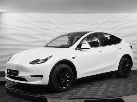 Стоимость и рейтинг: роскошь и престиж элитных внедорожников автомобильного бренда