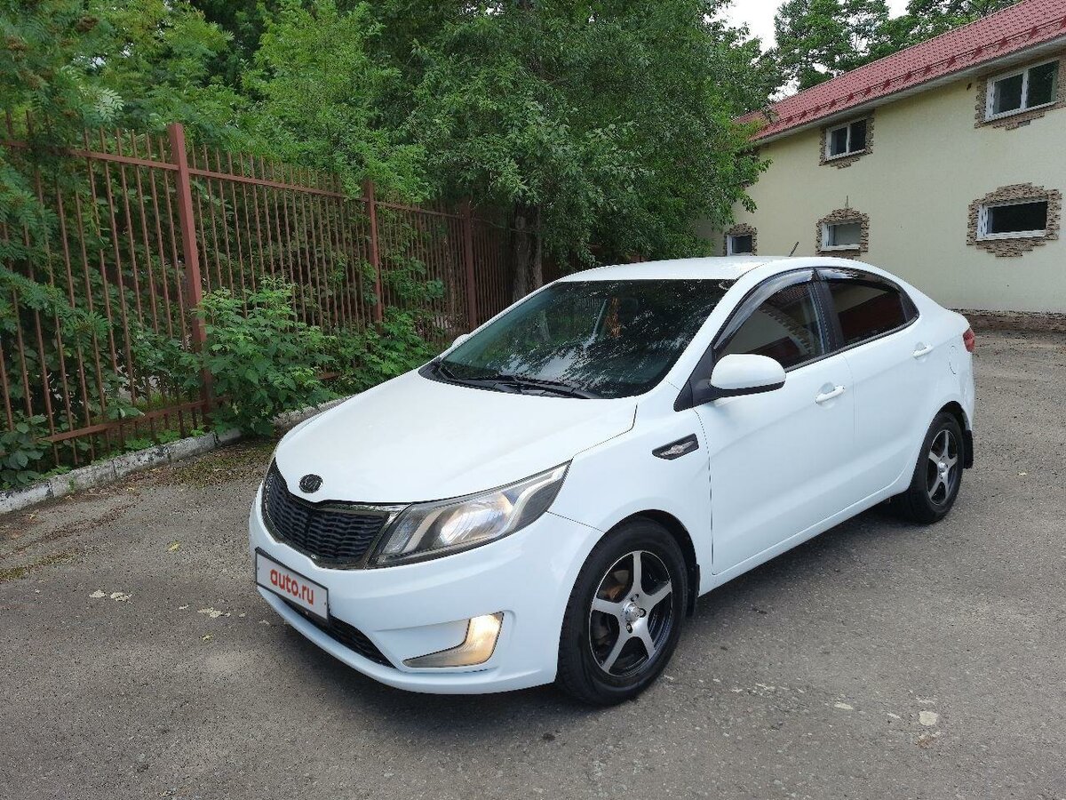 Купить б/у Kia Rio III 1.4 MT (107 л.с.) бензин механика в Томилино ...