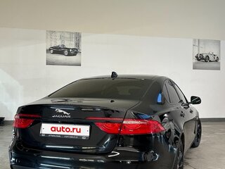 2018 Jaguar XF II, чёрный, 2200000 рублей, вид 2