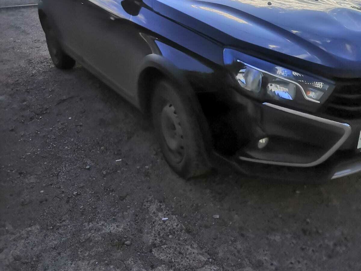 Купить б/у Lada (ВАЗ) Vesta I SW Cross 1.6 MT (106 л.с.) бензин ...