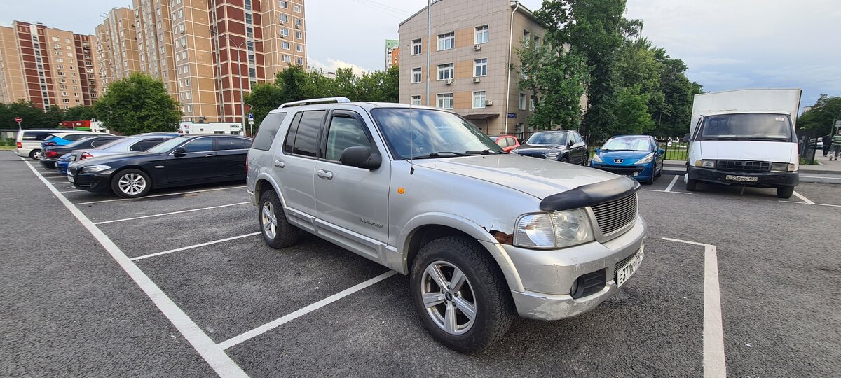 Ford explorer iii