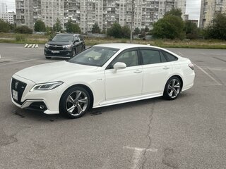 2019 Toyota Crown XV (S220), белый, 3200000 рублей, вид 1