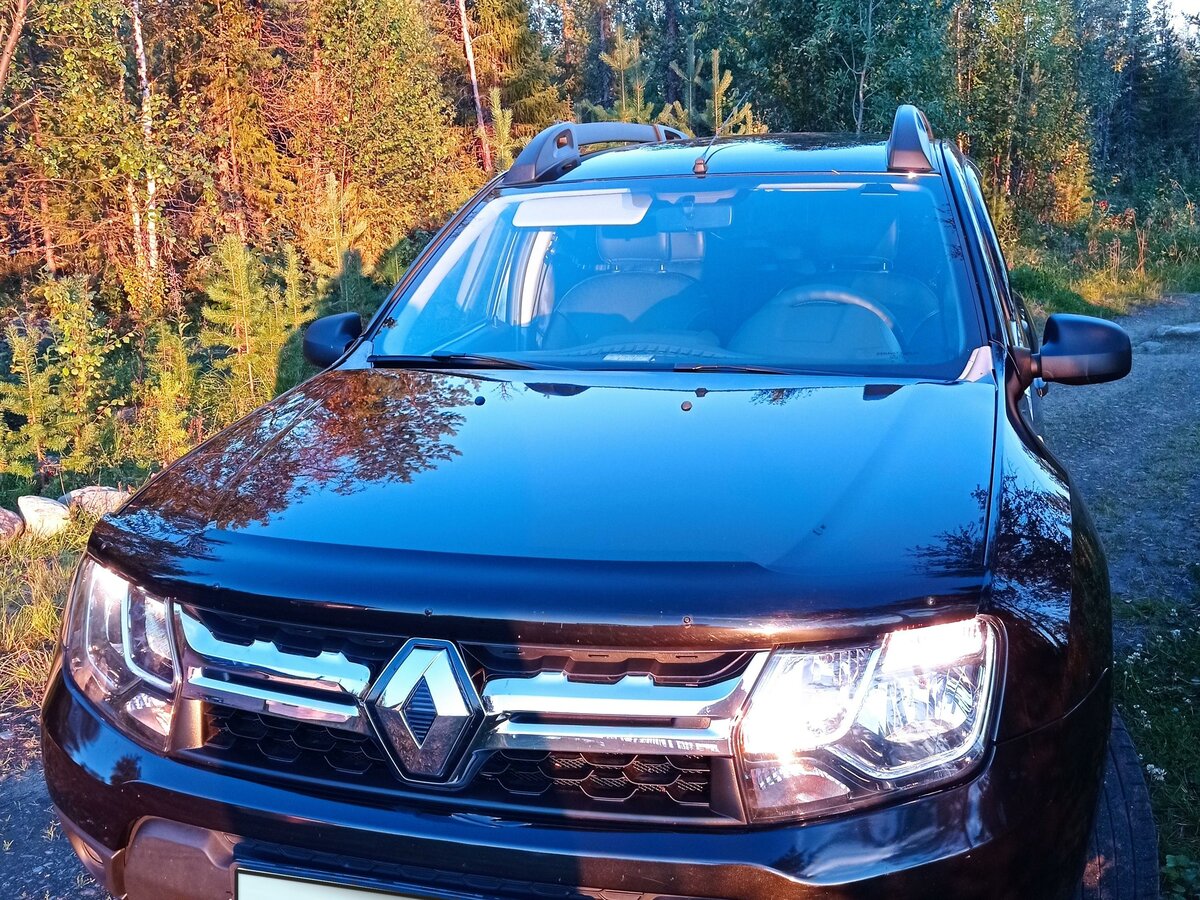 Купить б/у Renault Duster I Рестайлинг 2.0 MT (143 л.с.) 4WD бензин ...