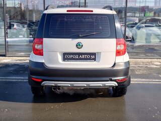 2012 Skoda Yeti I, белый, 770000 рублей, вид 4