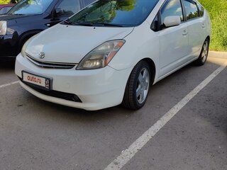 2008 Toyota Prius II Рестайлинг (XW20), белый, 750000 рублей, вид 1