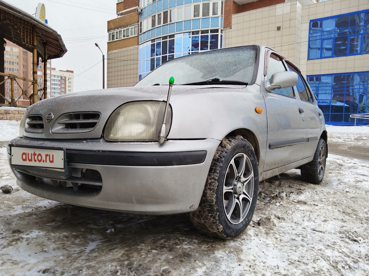 Nissan March 1999