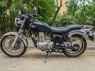  Первый взгляд на Kawasaki BJ 250 Estrella 2011 