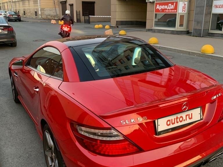 Mercedes SLK r172 красный