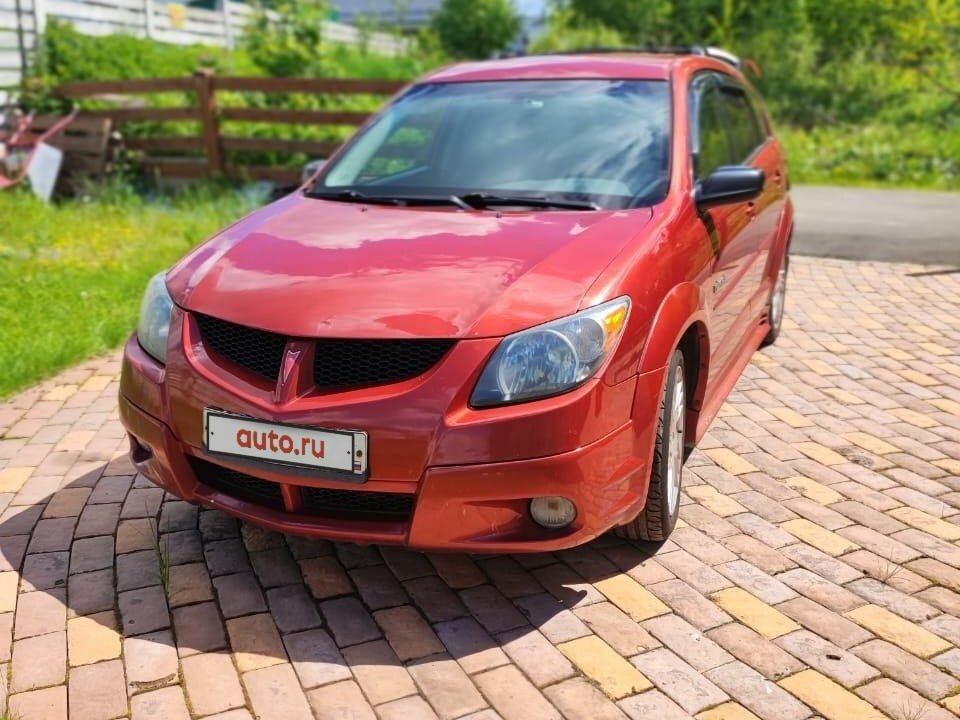 Купить б/у Pontiac Vibe I GT 1.8 MT (180 л.с.) бензин механика в Москве красный Понтиак Вайб I