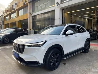 2023 Honda Vezel II, белый, 1800000 рублей, вид 1