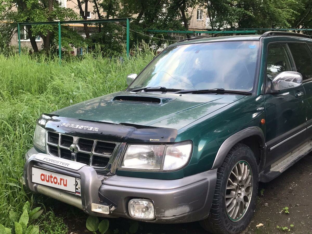 Субару форестер зеленый